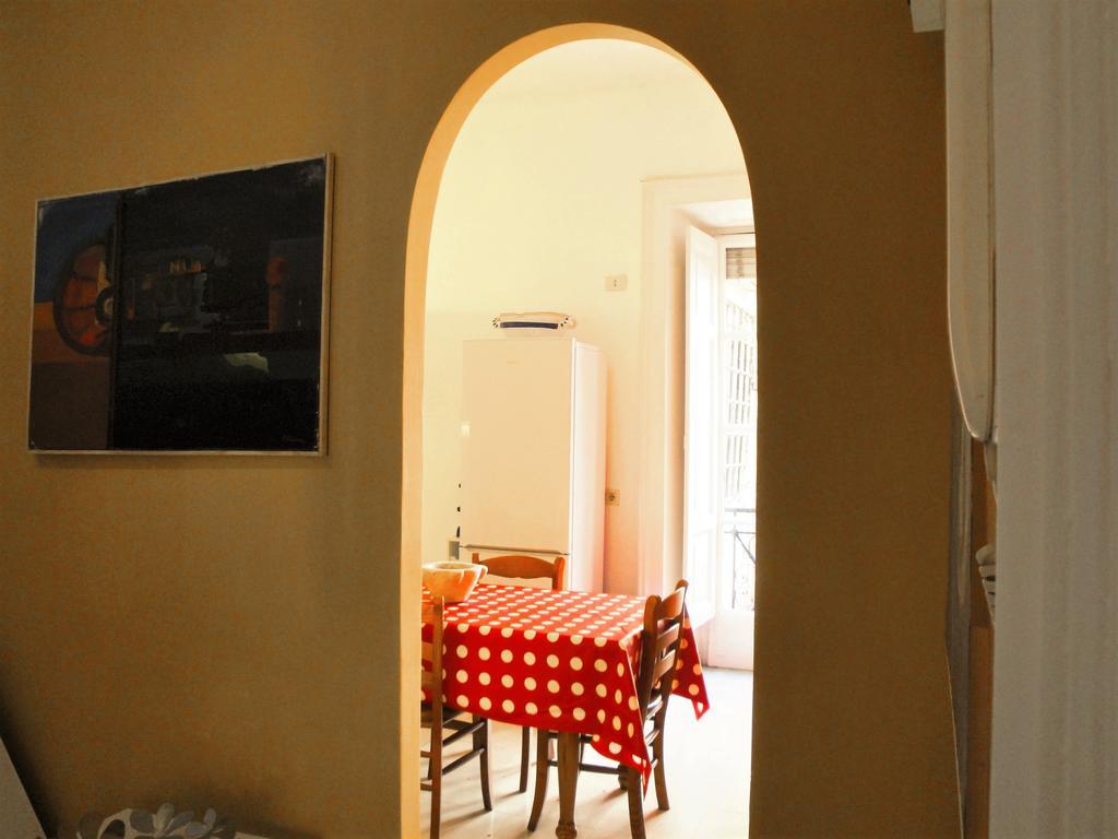 Garibaldi Holiday House Naples Luaran gambar